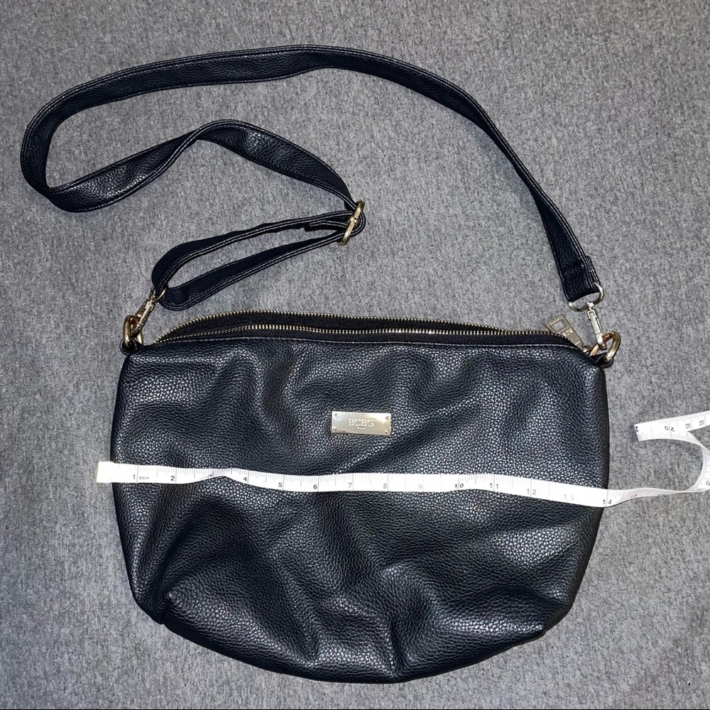 BCBG black crossbody bag purse